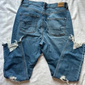 American Eagle Mom Jean